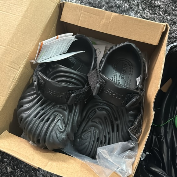 Crocs - Picture 7 of 7